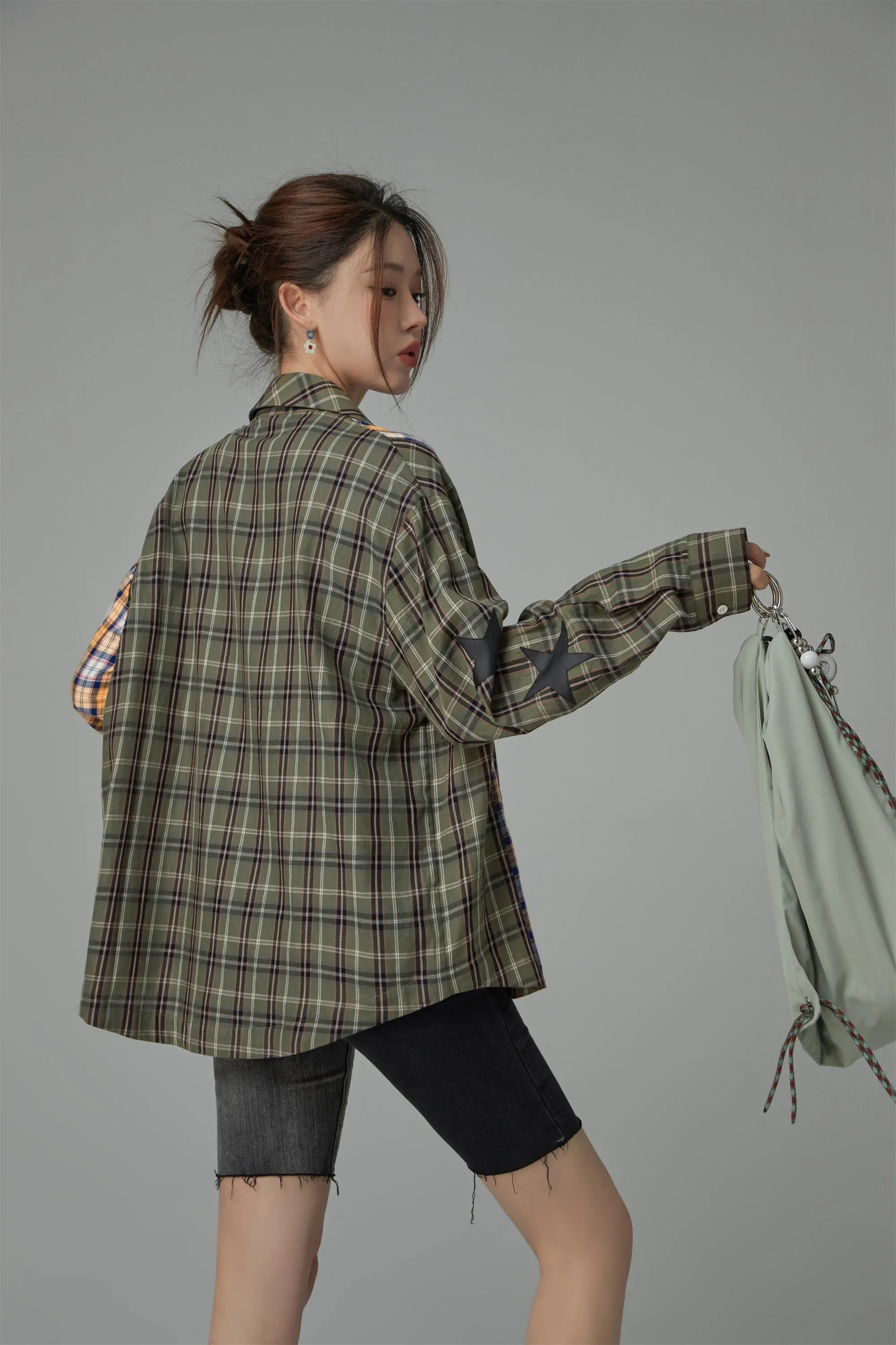 Checked Loose-Fit Shirt