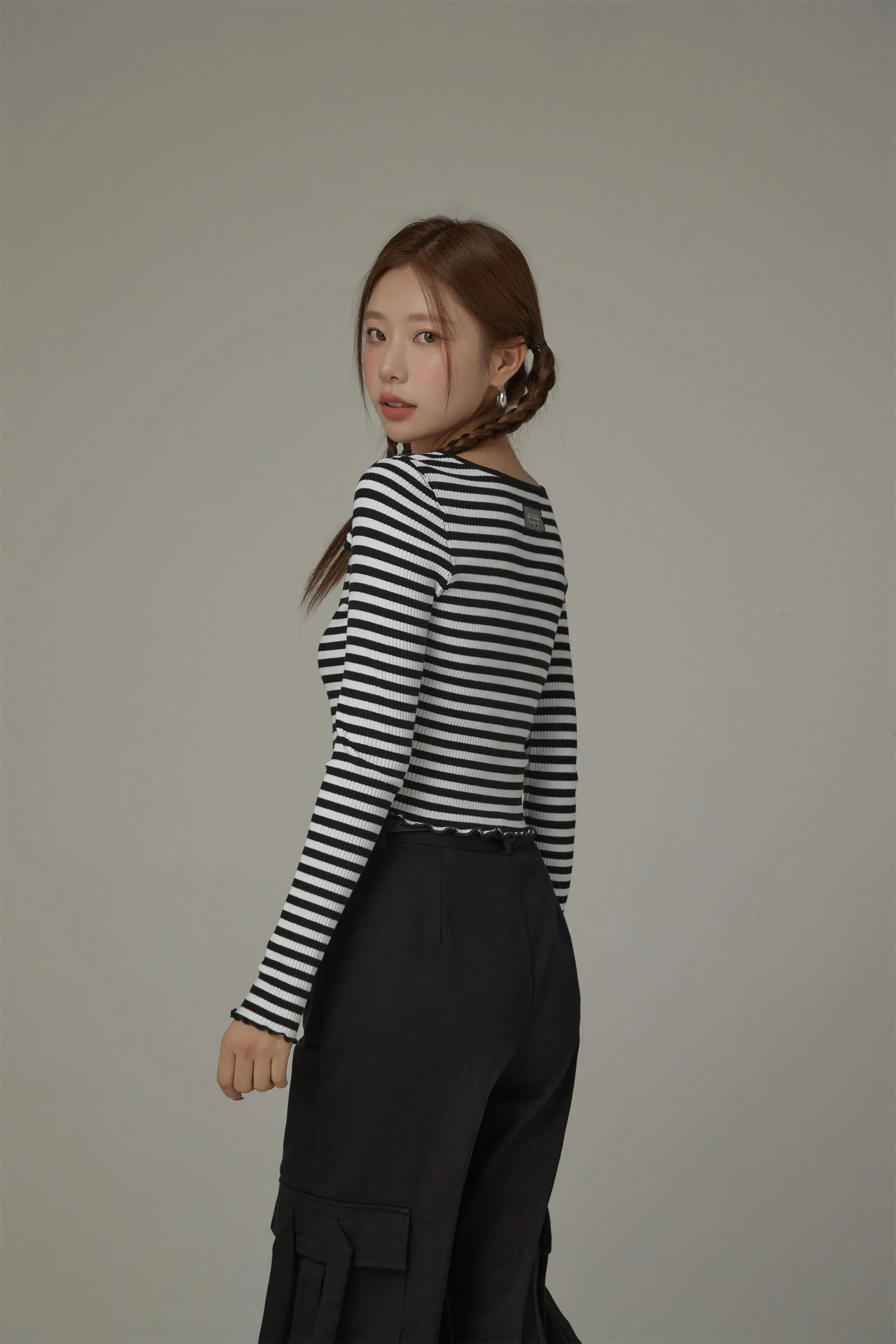 Chest Cutout Frill Long Sleeves Striped Top