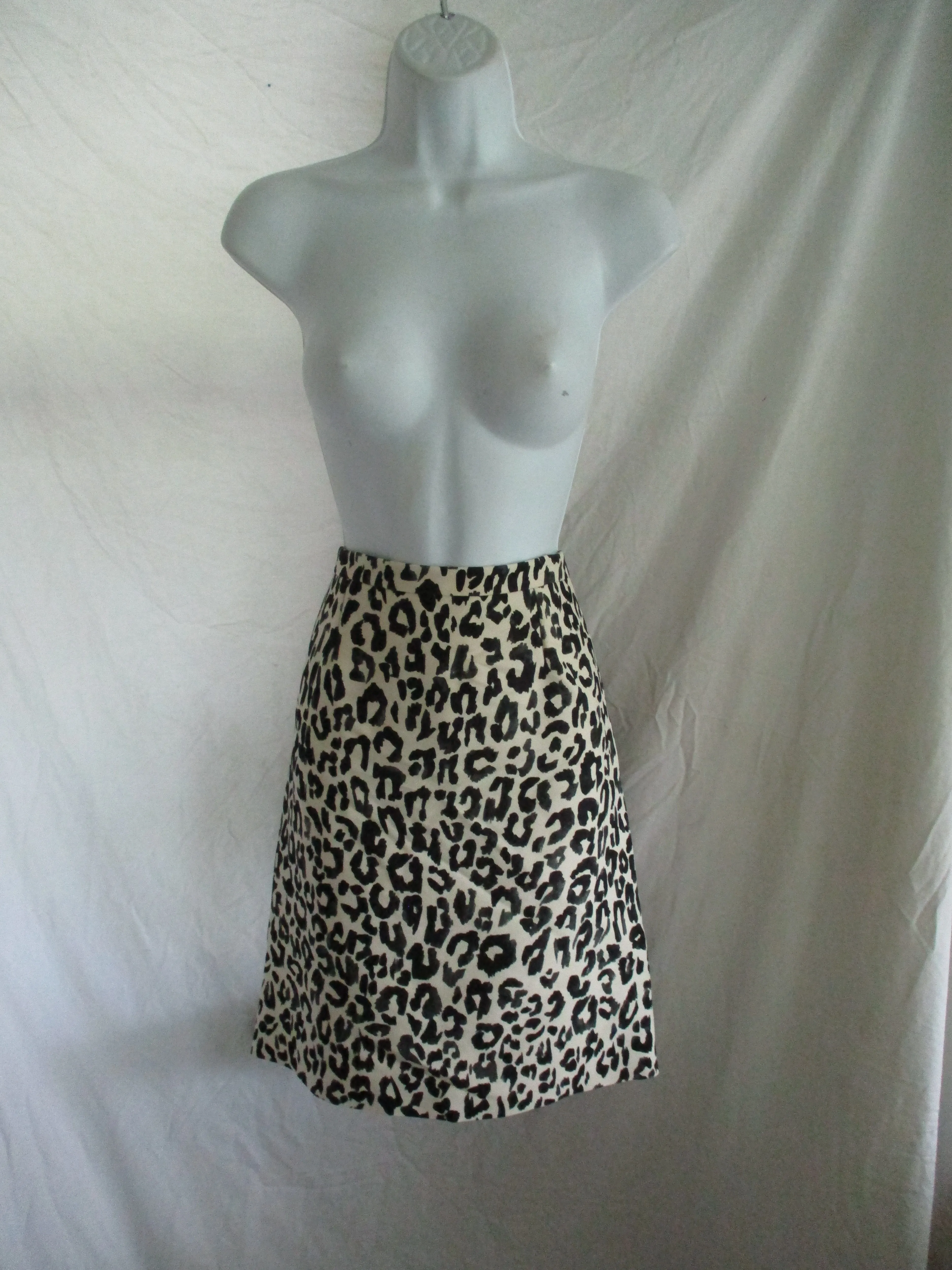 CHLOE FRANCE LEOPARD ECRU NOIR MIDI SKIRT 38 BLACK CREME