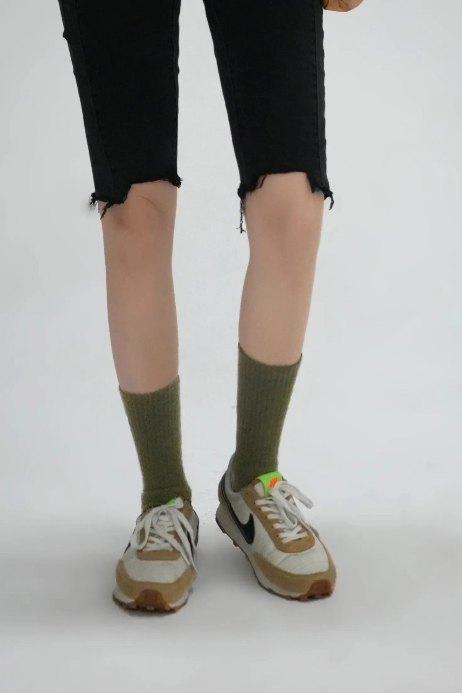 Chuu Lettering Embroidery Socks