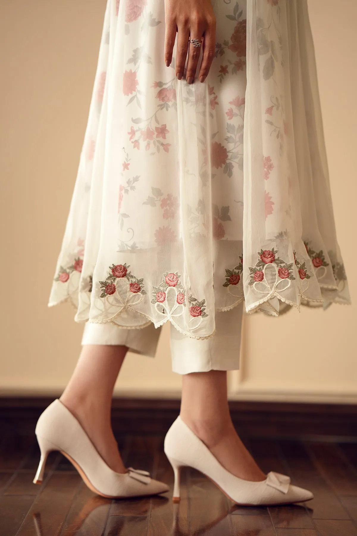 EMBROIDERED CHIFFON PR-891