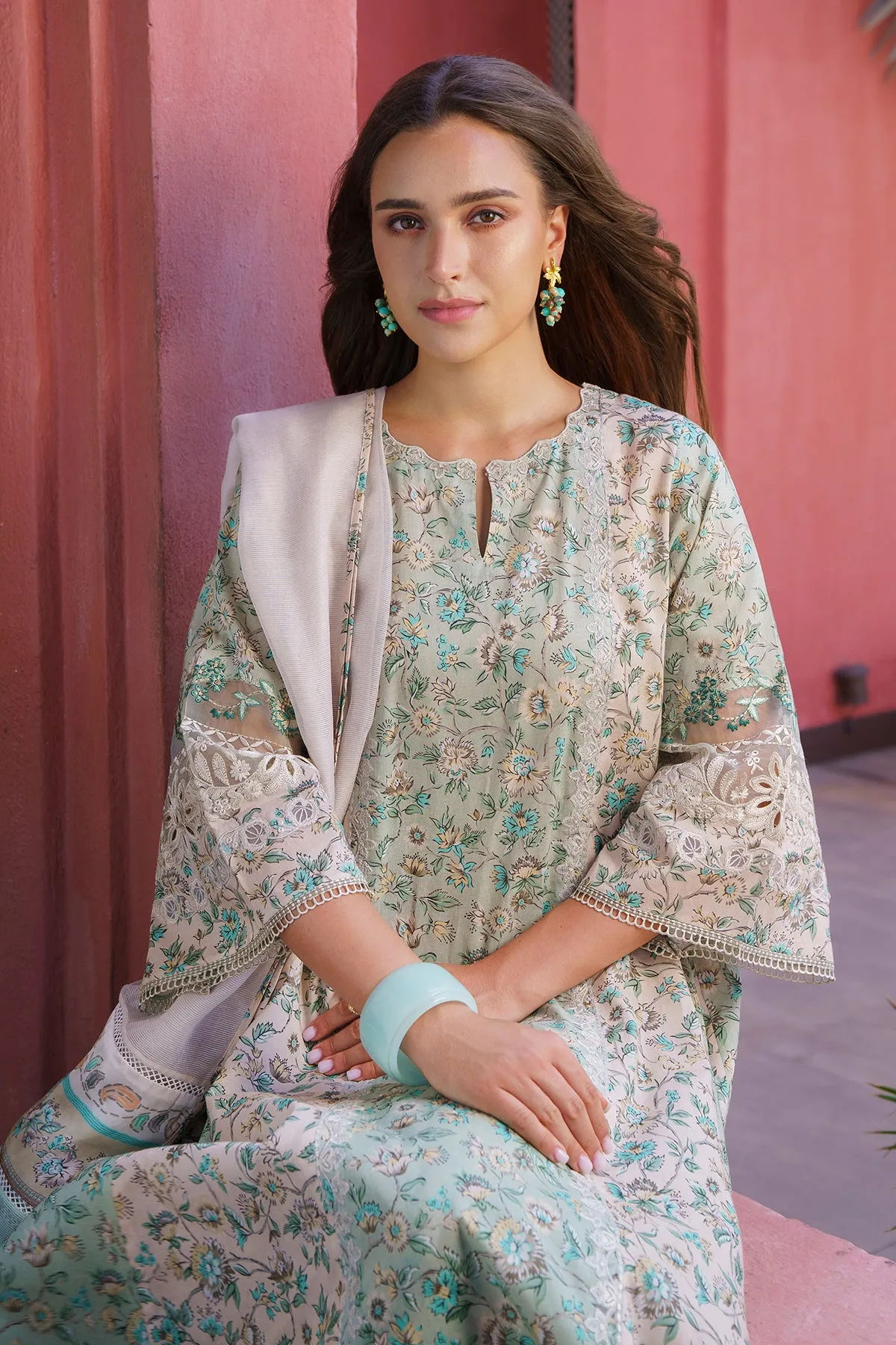 EMBROIDERED PRINTED LAWN UF-577