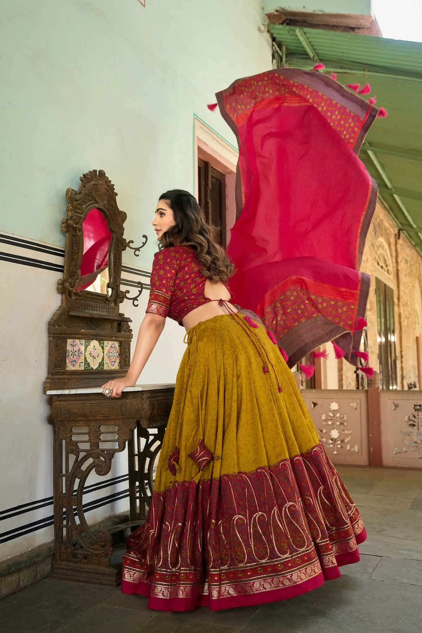 Kashmiri Printed Silk Lehenga Choli