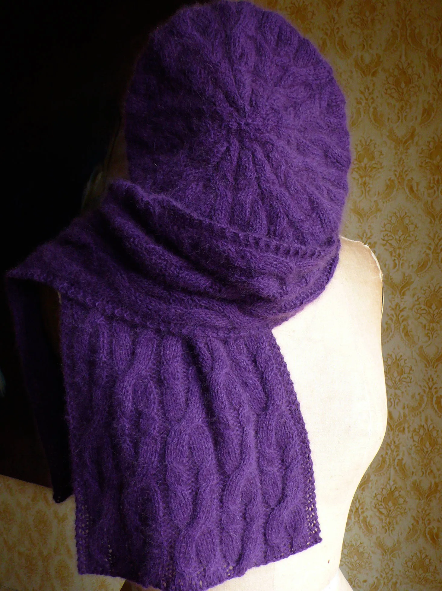 le Ghirlande Scarf and Hat Set <br/><small>knitting pattern</small>