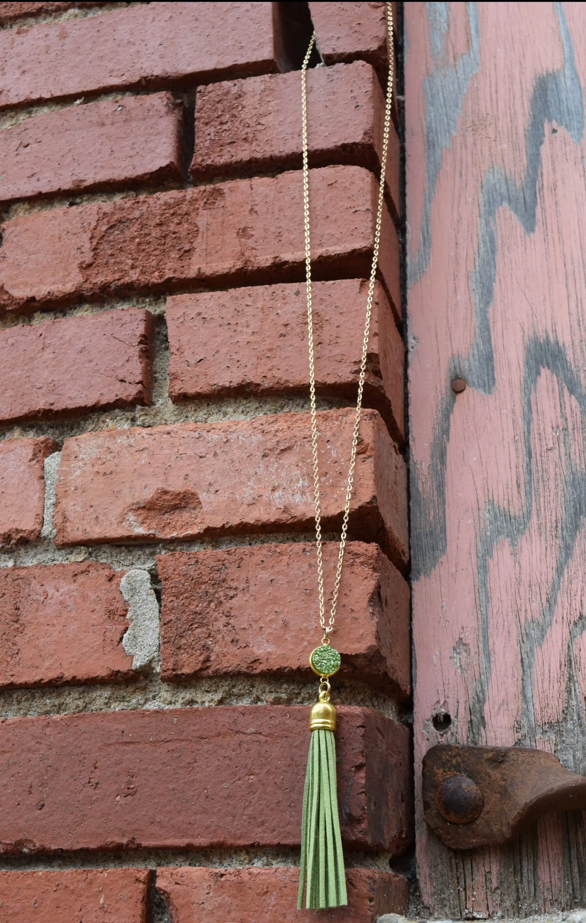 Mermaid Kisses Druzy Tassel Necklace-Green