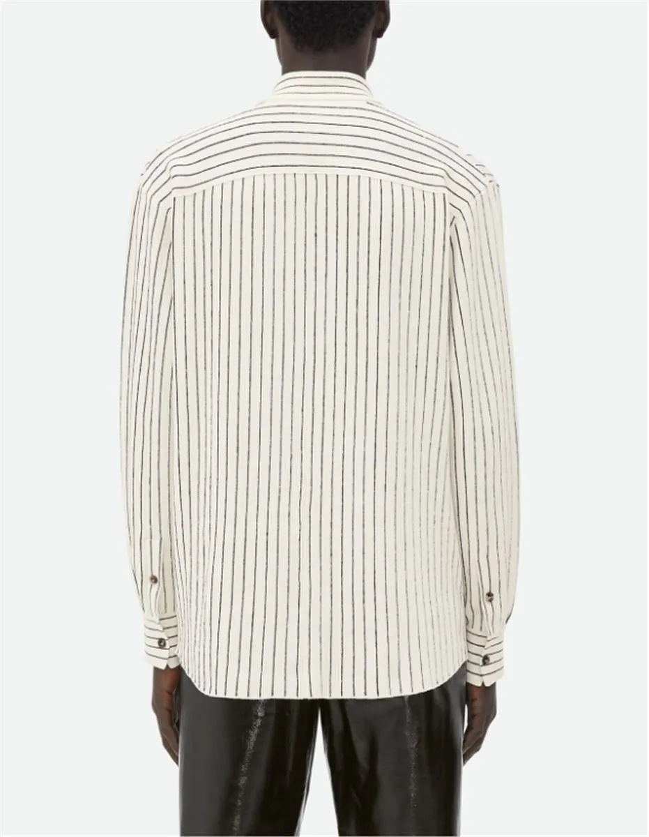 PINSTRIPE SHIRT IN FINE KNITTED LINEN.