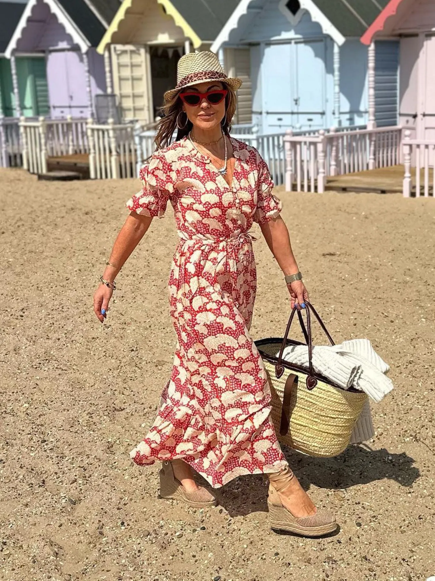 "CHERISH" SHIRTDRESS RED HYDRANGEA