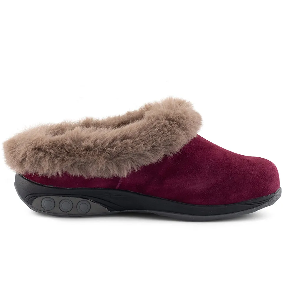 Scarlett Women's Genuine Sheepskin Clog Slipper