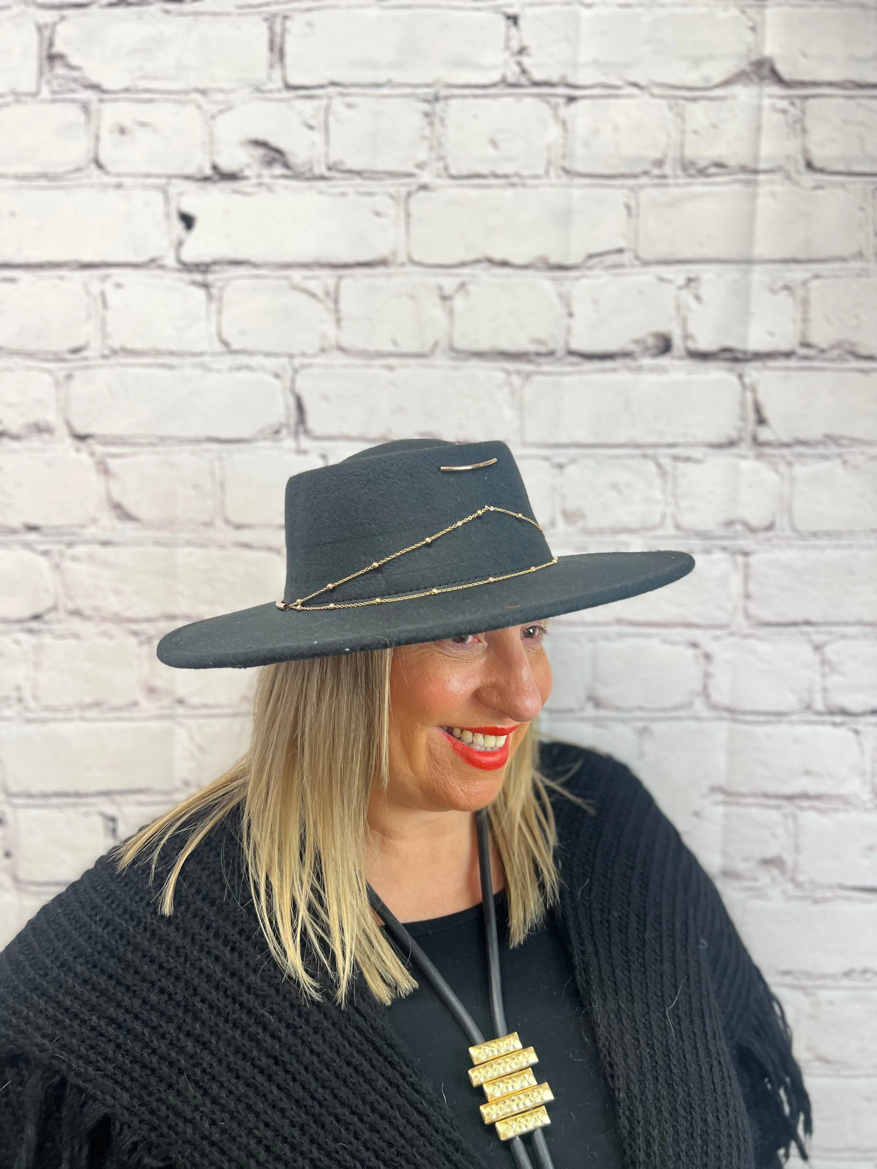 Simple Little Chain Fedora Hat