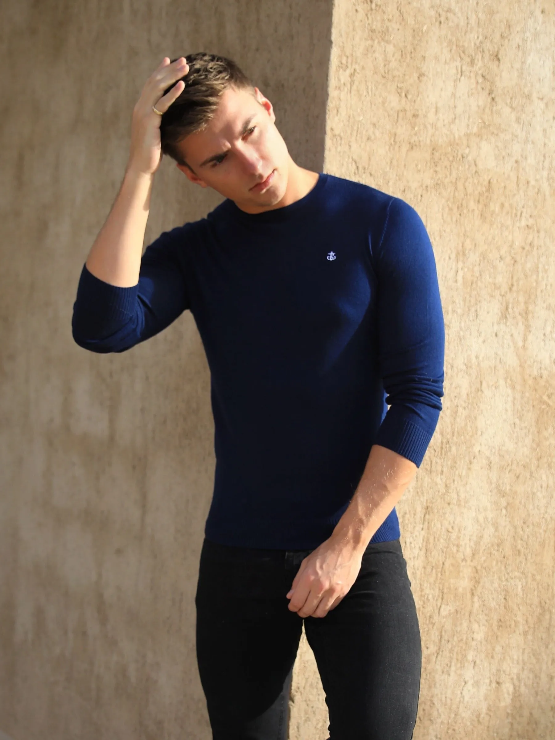 Sudbury Knitted Jumper - Navy